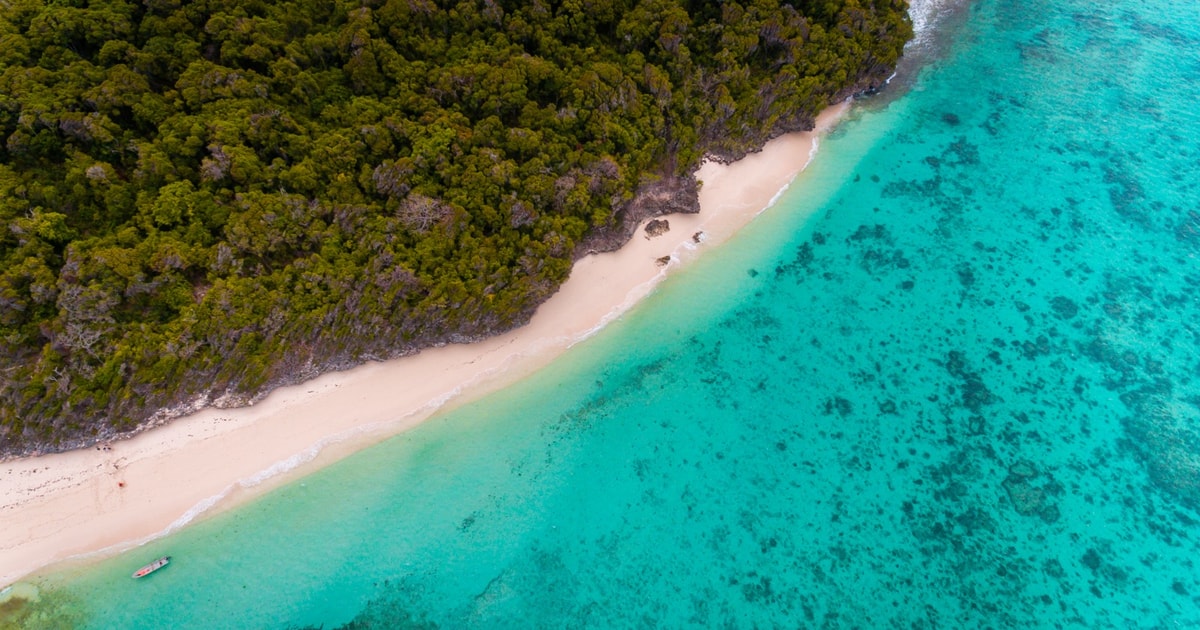 The Spirit of Zanzibar (Multilingual Guide • Flexible Program)